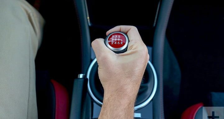 4 Perfect Benefits of Buying Your Auto Transmissions from the Car Wreckers Company